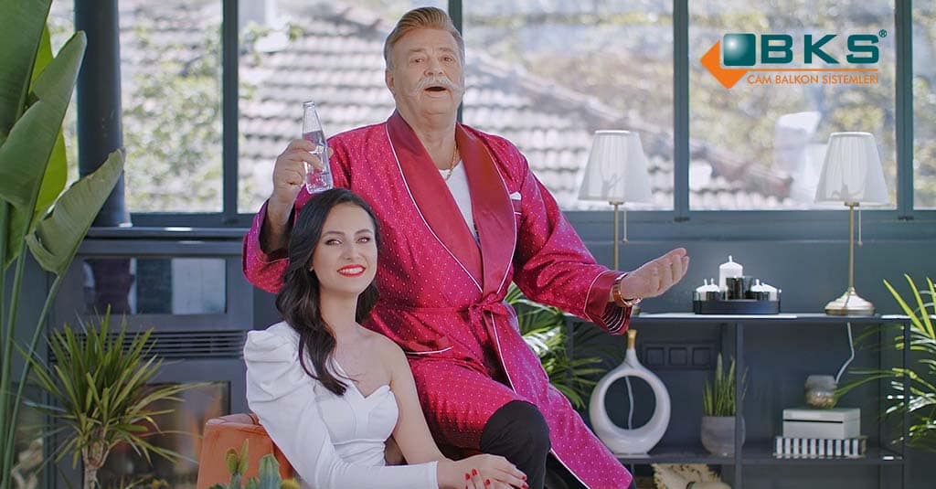 Hayat Balkonda